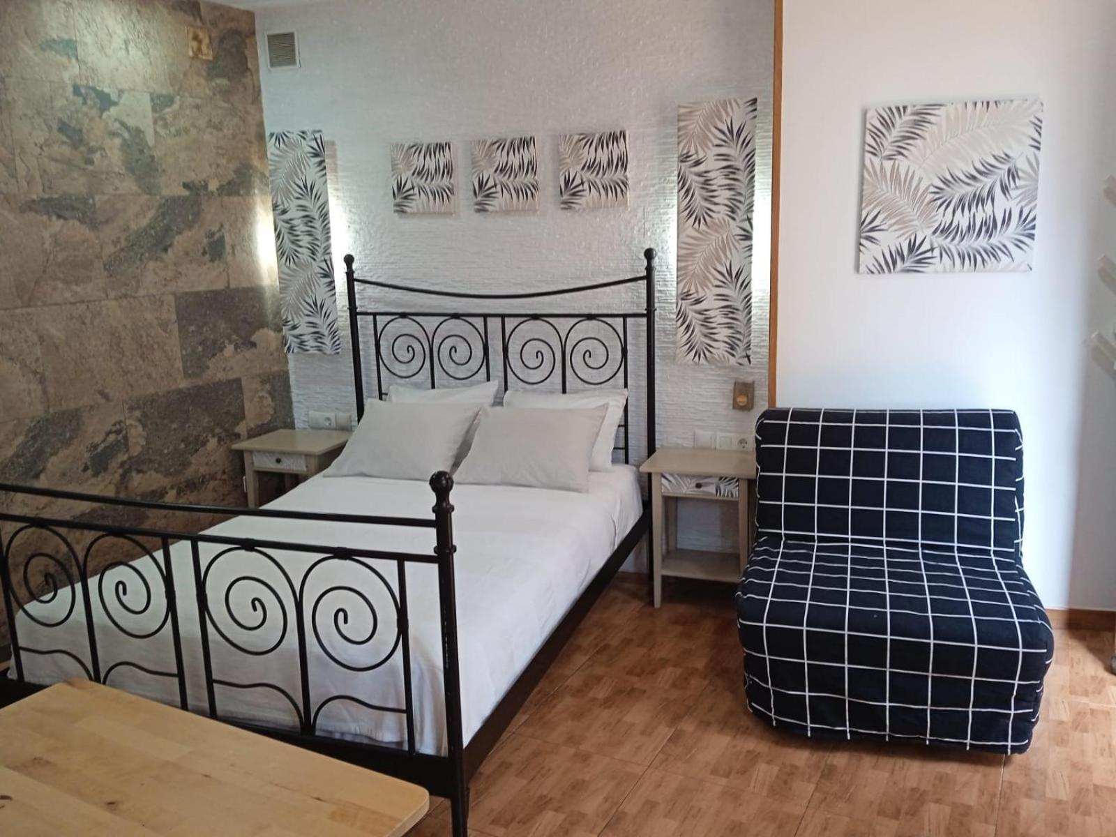 Apartamento Pepa Bajondillo ตอร์เรโมลิโนส ภายนอก รูปภาพ