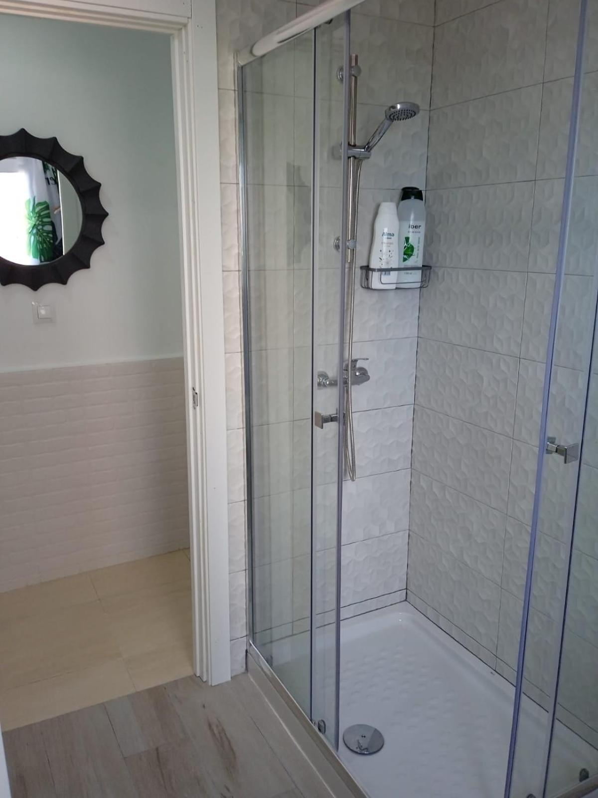 Apartamento Pepa Bajondillo ตอร์เรโมลิโนส ภายนอก รูปภาพ